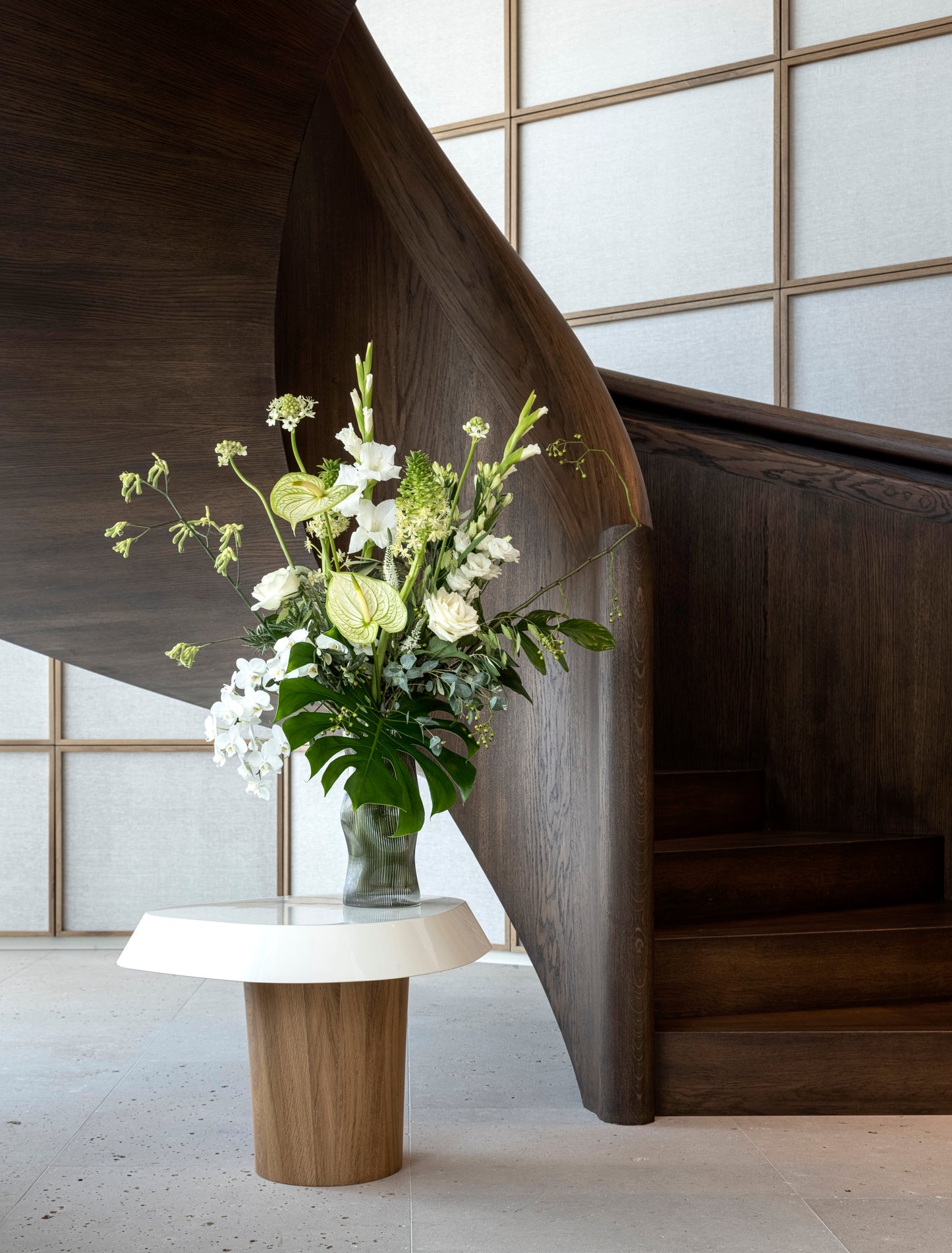 Contemporary Serene Bouquet