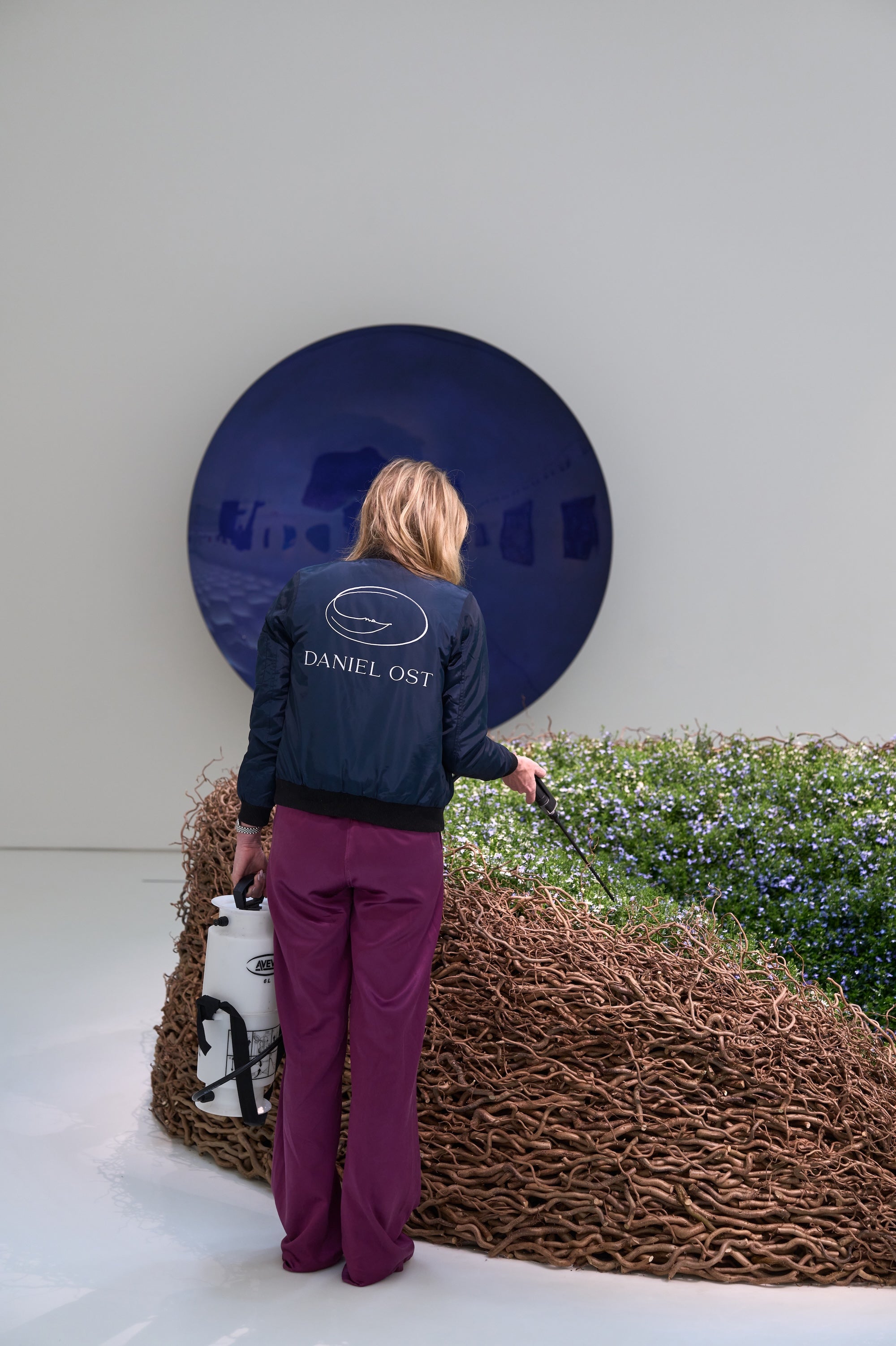 A Living Dialogue in Blue
