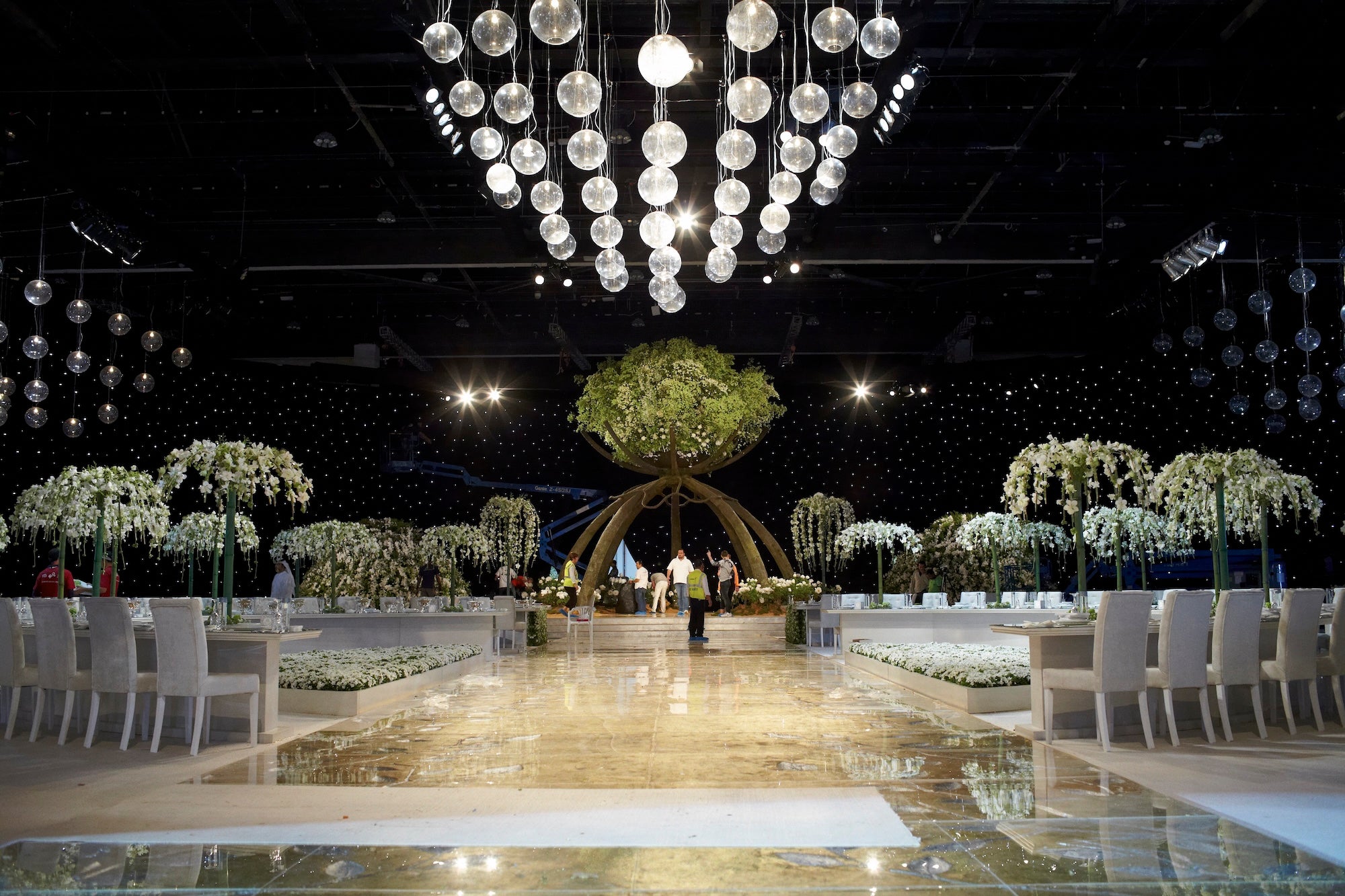 A Royal Garden Among the Stars