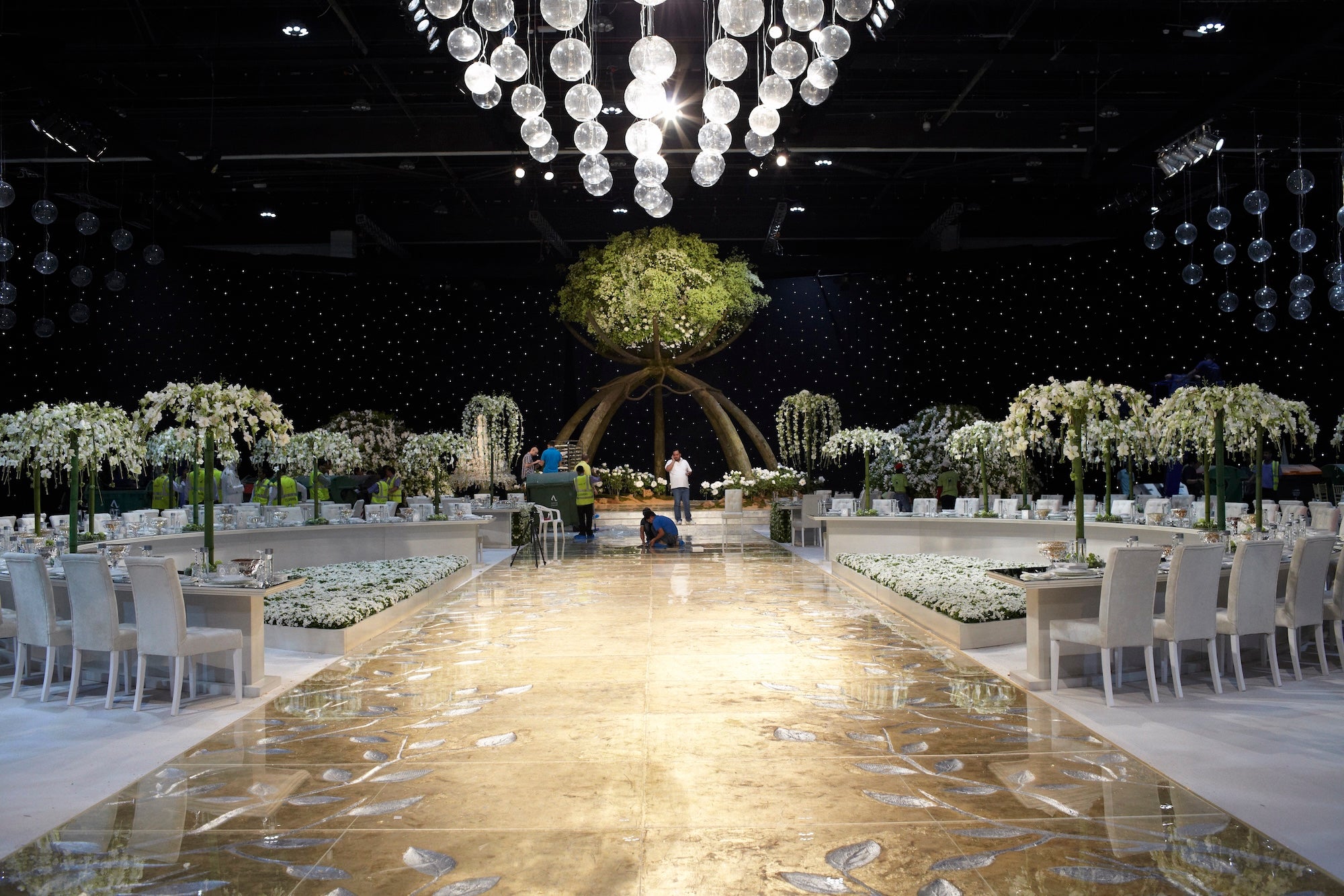A Royal Garden Among the Stars