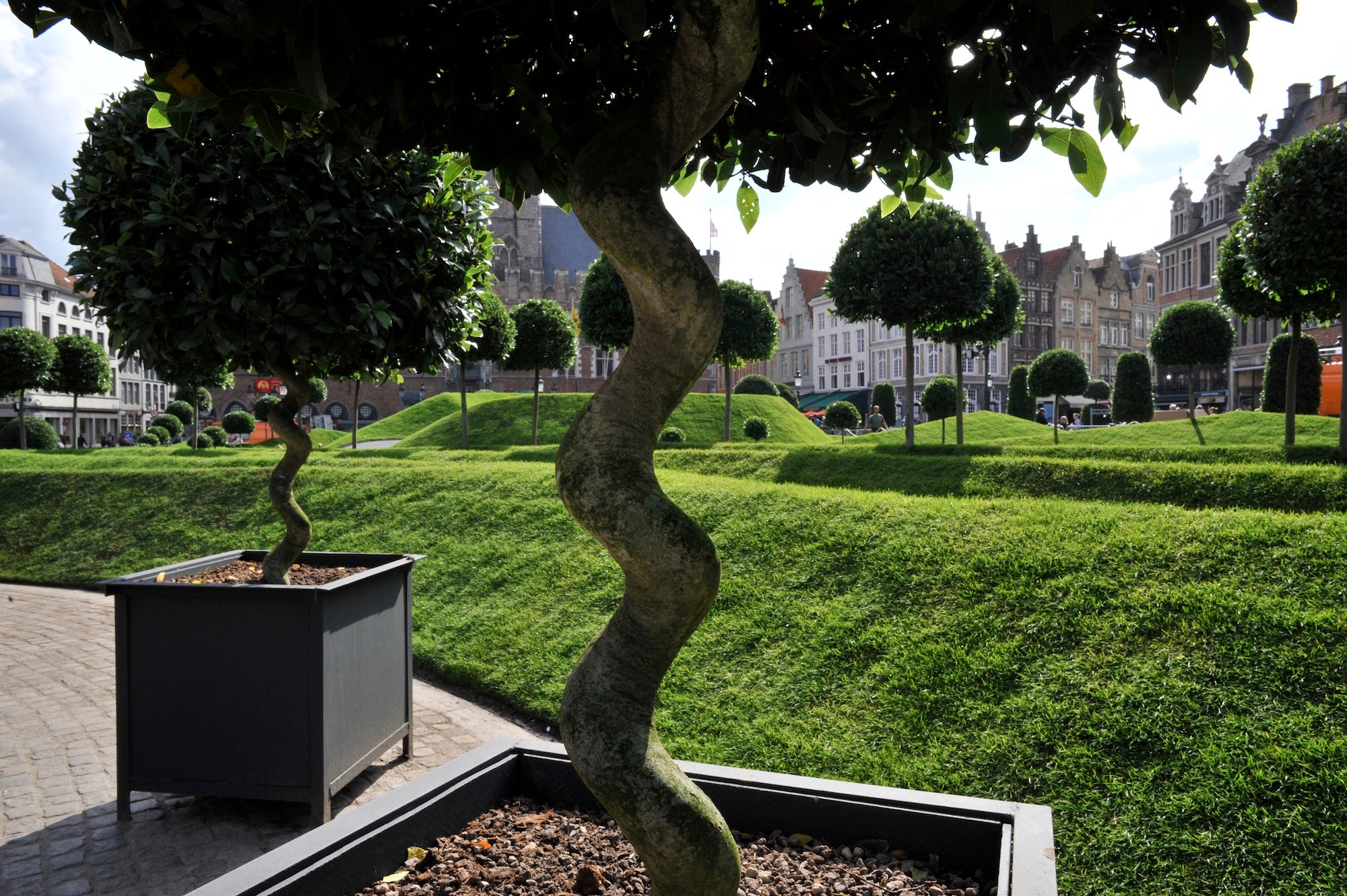 Monumental Square