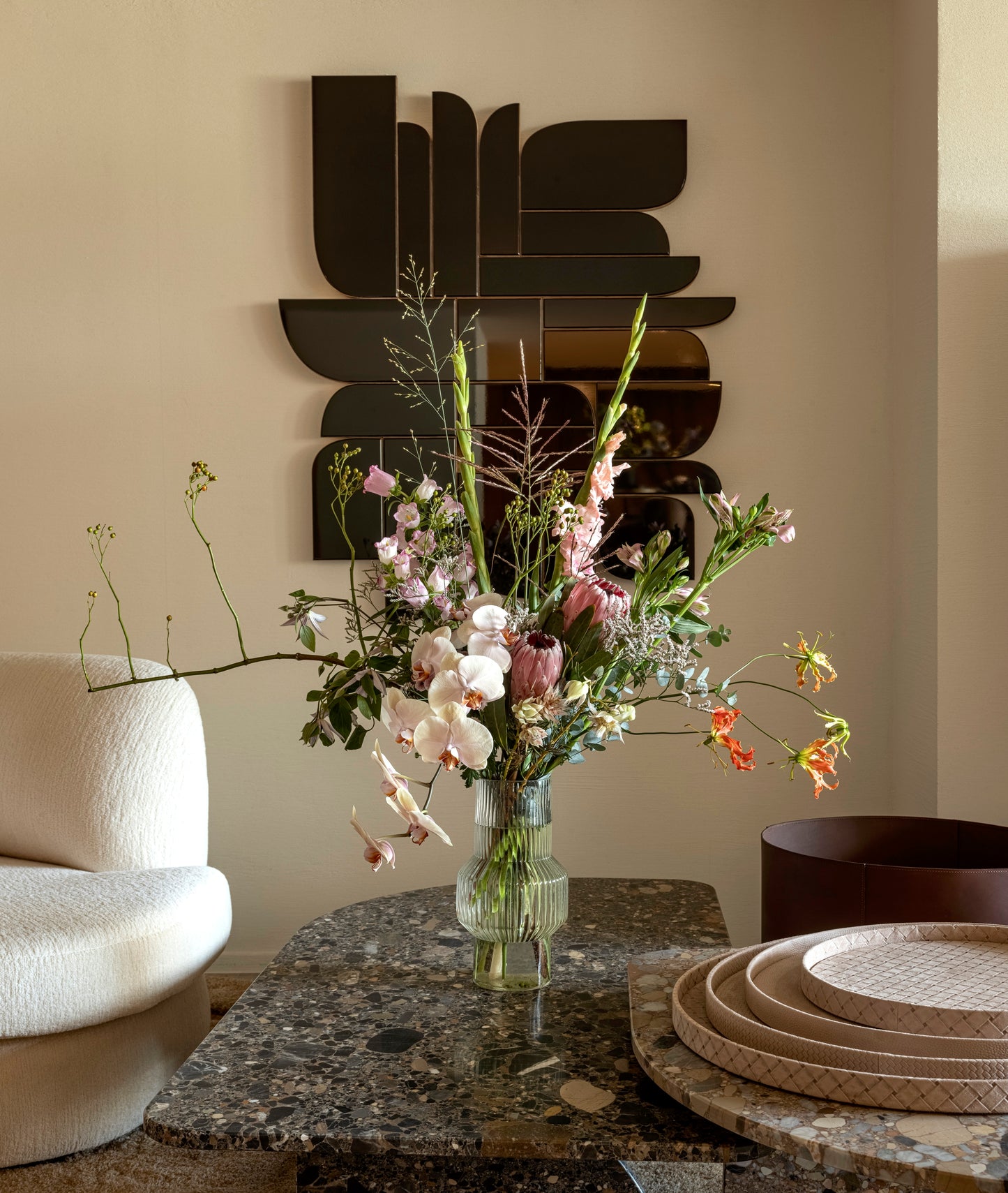 Contemporary Gentle Bouquet