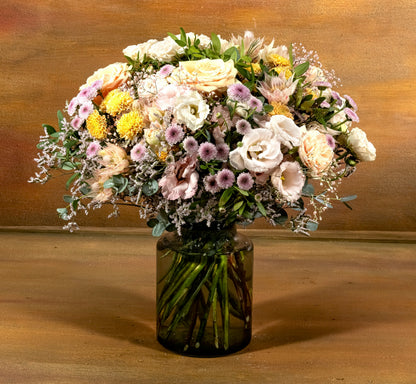 Signature Gentle Bouquet