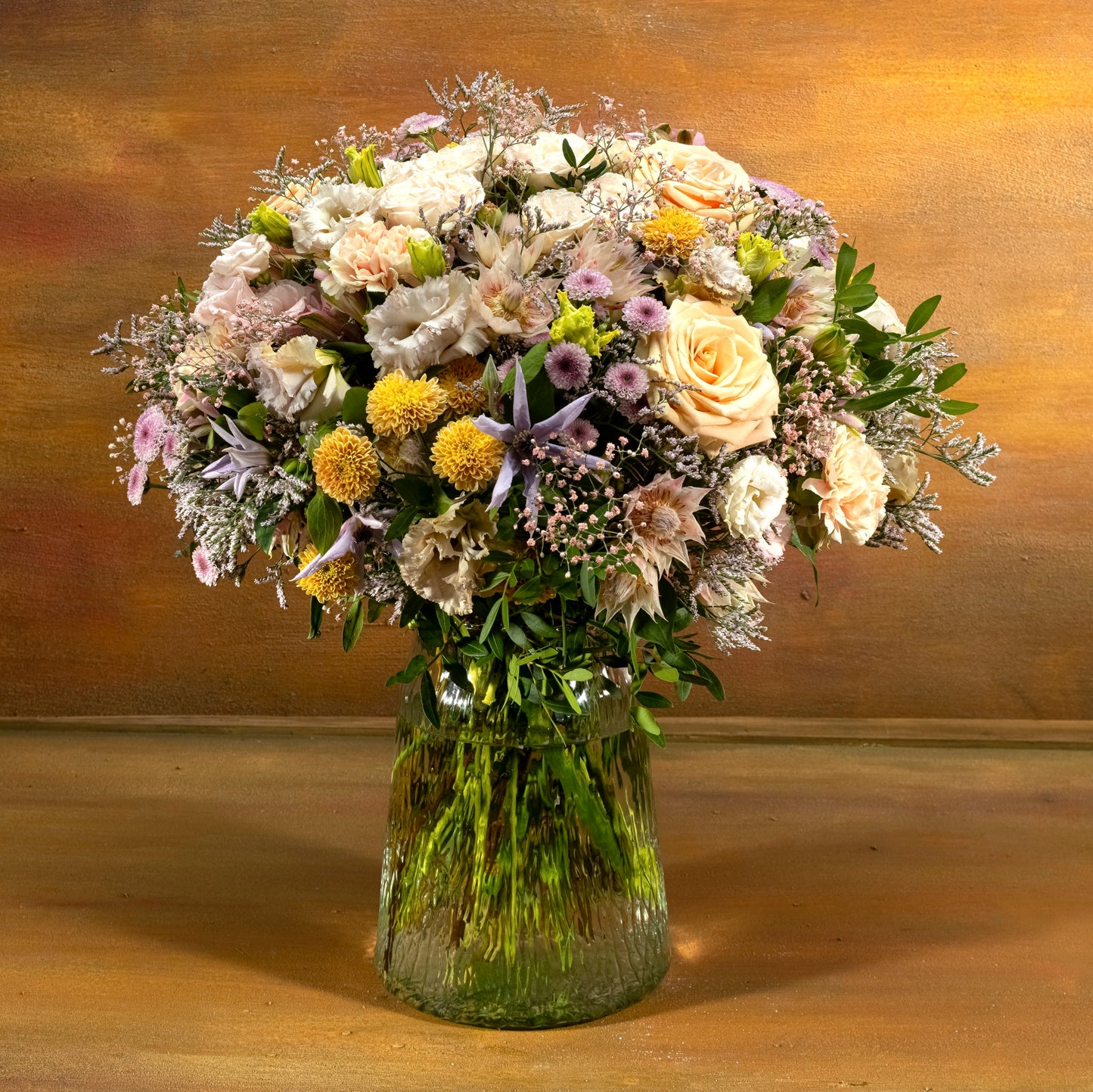 Signature Gentle Bouquet