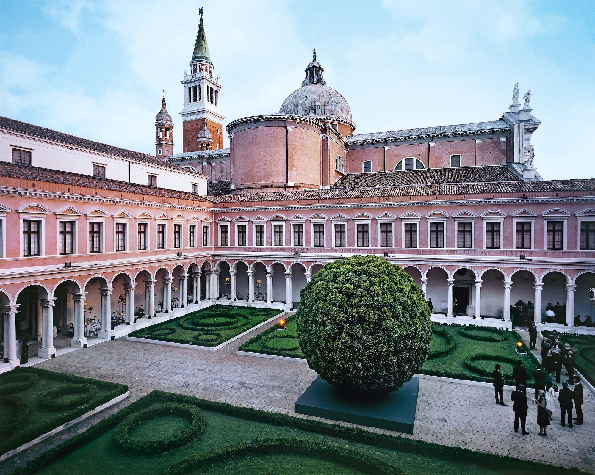 The Venetian Sphere